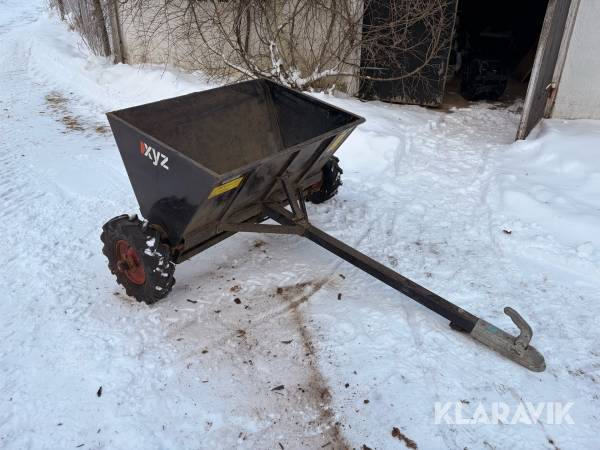 Sandspridare XYZ med kulkoppling