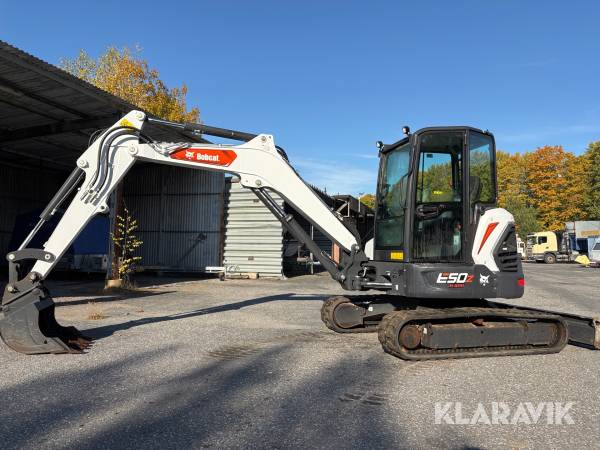 Grävmaskin Bobcat E50z med grävskopa