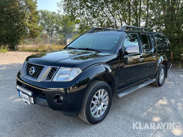 Pickup Nissan Navara 2,5 dci 4x4 Dubbelhyt