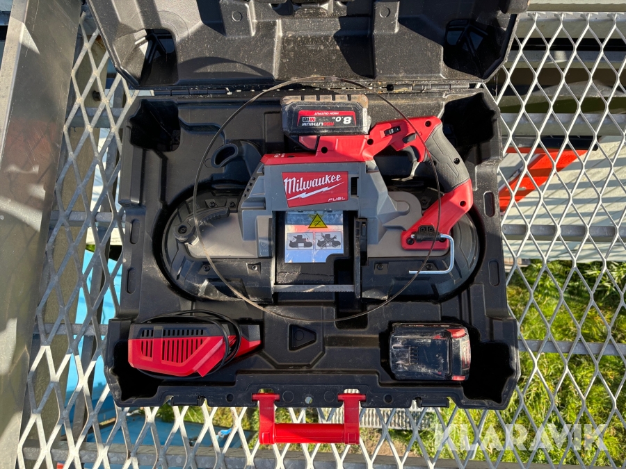 Bandsåg Milwaukee M18 CBS125