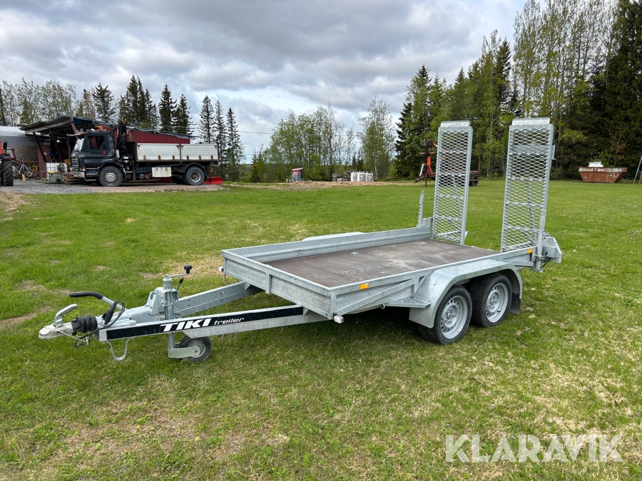 Personbilssläp TIKI TP300-DRB