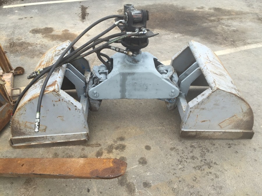 Gripskopa till lastbil.