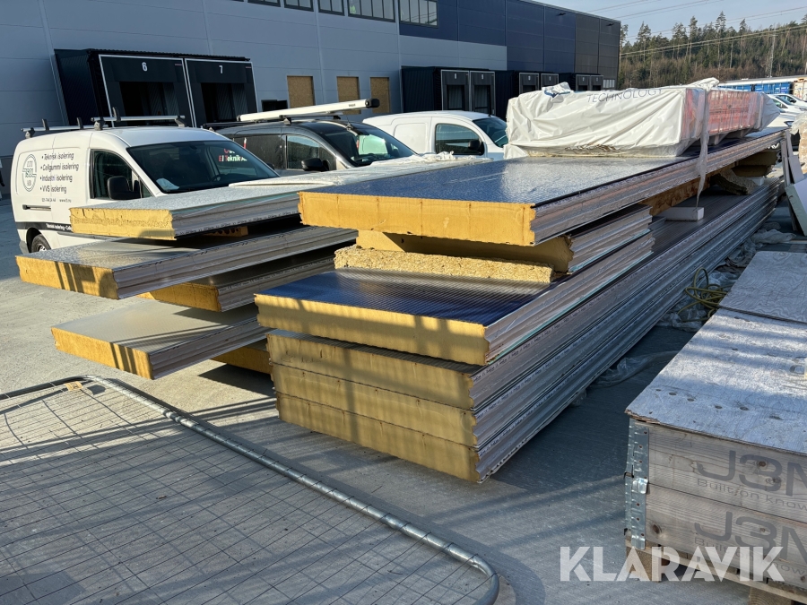 Sandwich-paneler Quadcore i varierande längder