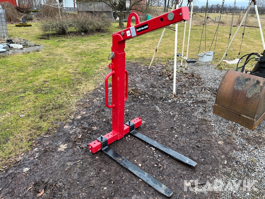 Pallgafflar/lyftgaffel för kran Intra