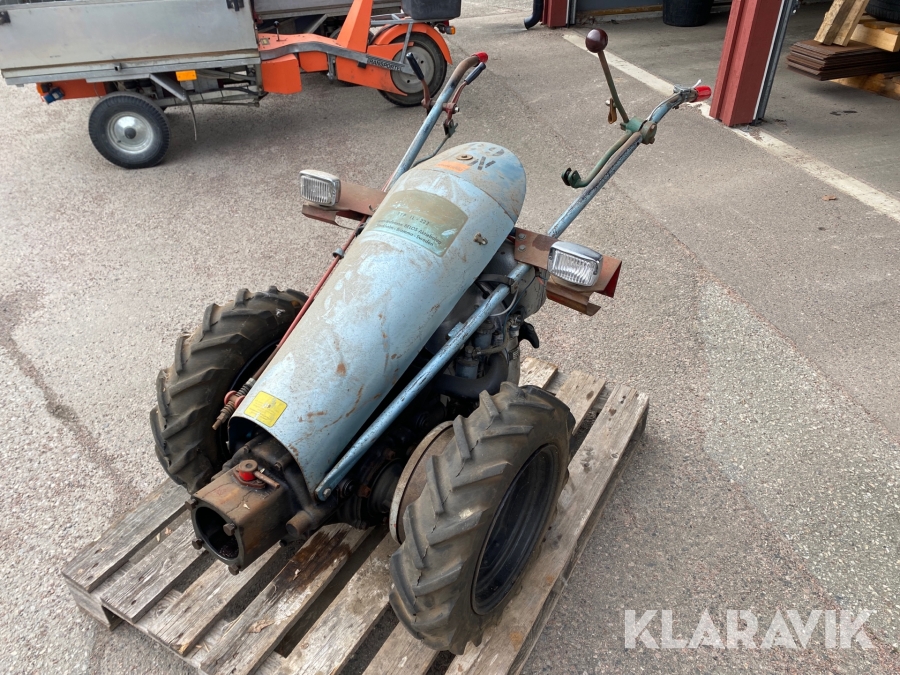 Tvåhjulstraktor Belos 222