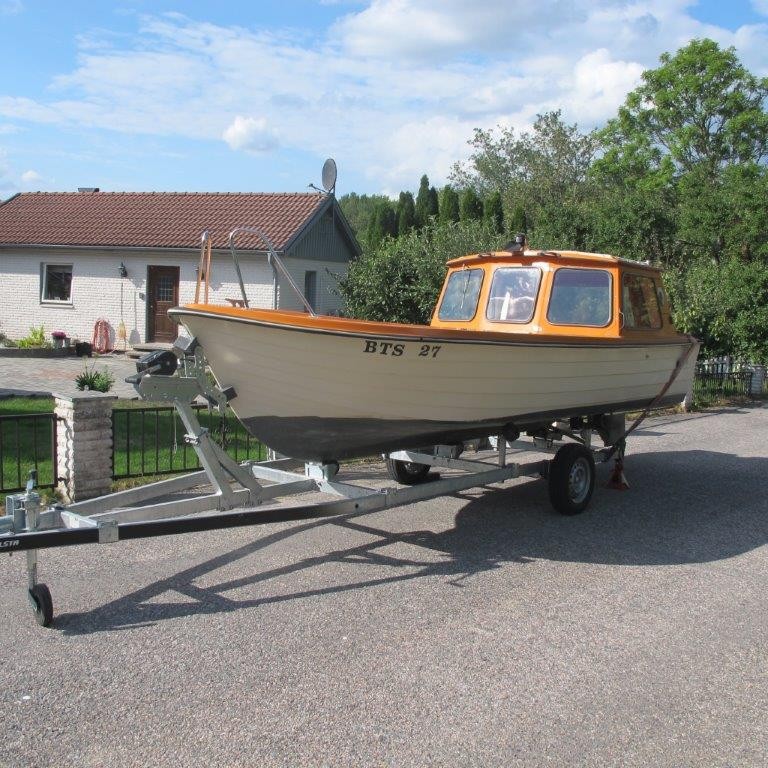 Motorbåt Uttern 560 AR Diesel