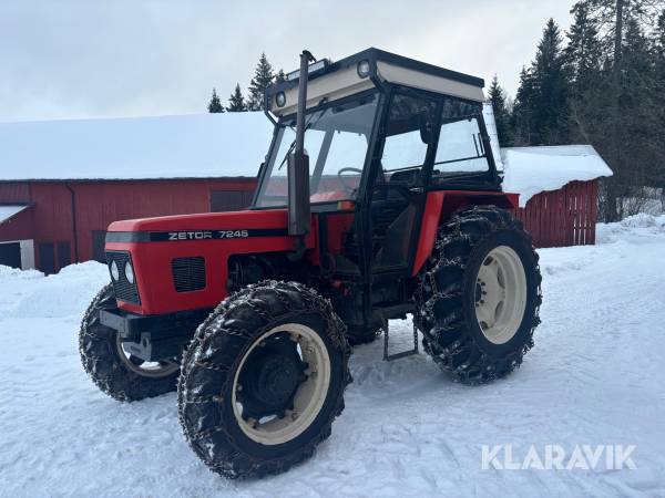 Traktor Zetor 7245