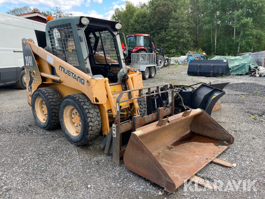 Kompaktlastare Mustang 2041