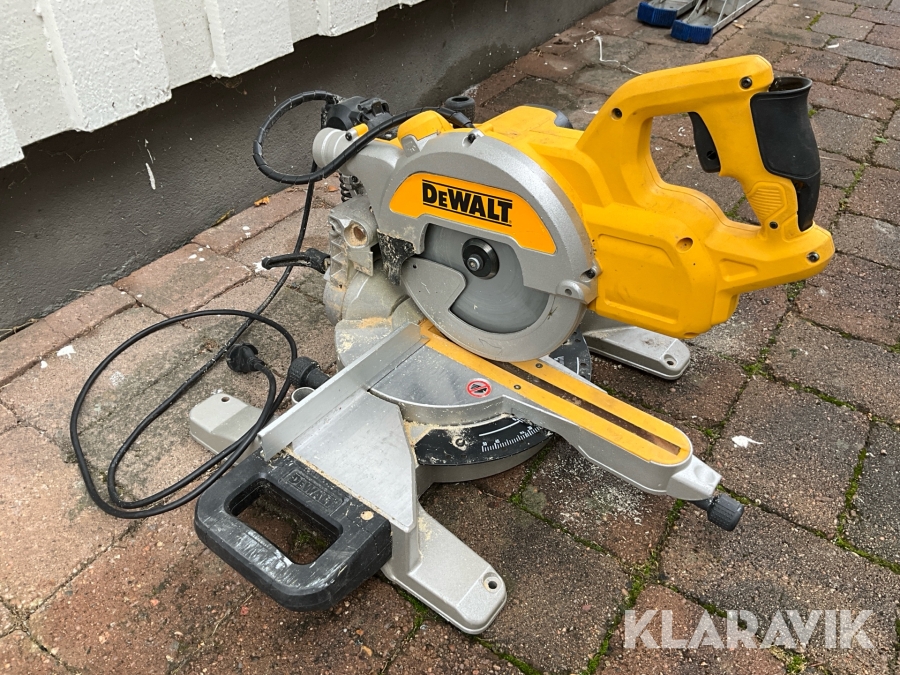 Kap- och gersåg Dewalt DWS777 -QS