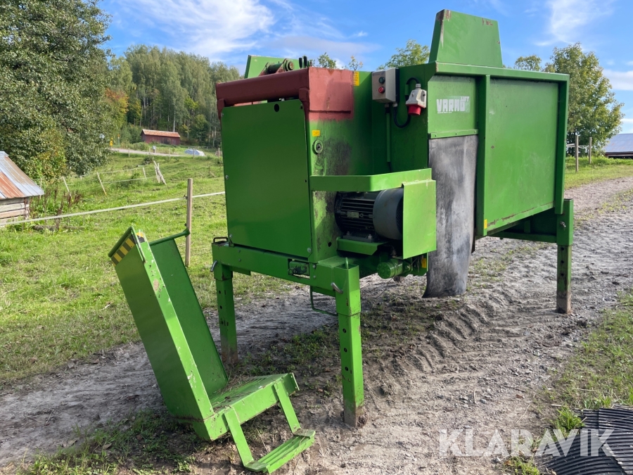 Hydraulisk Rundbalssnittare Varmo lift