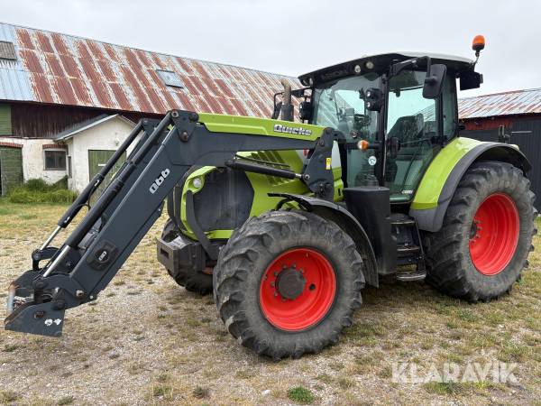 Traktor Claas 620 Arion cebis med lastare