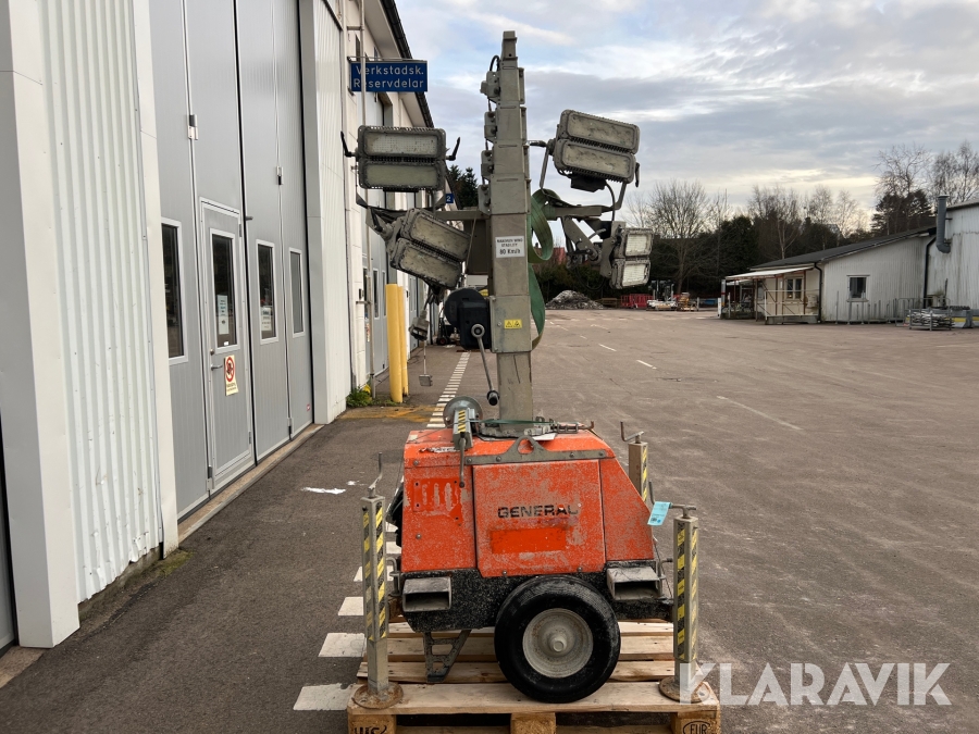 Belysningsmast Generac 7 m roterbar