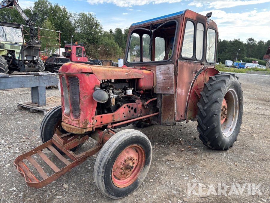 Traktor Volvo BM 320