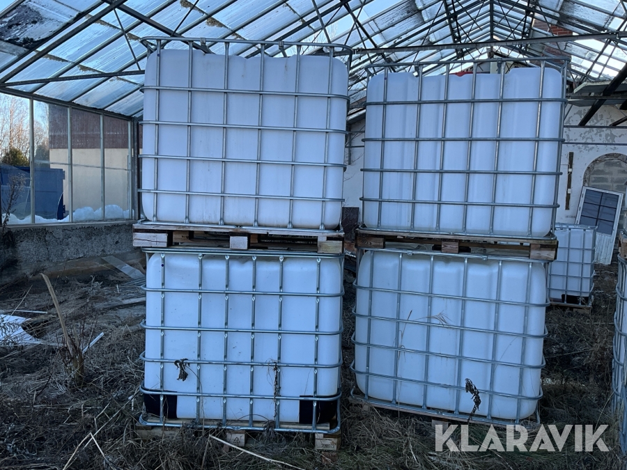 IBC- tank med tappkran  1000 Liter 4 st