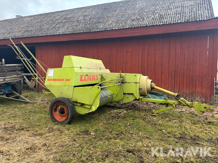 Småbalspress Claas Markant 40