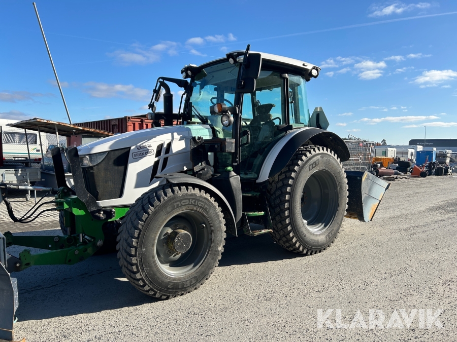 Traktor John Deere 5100M