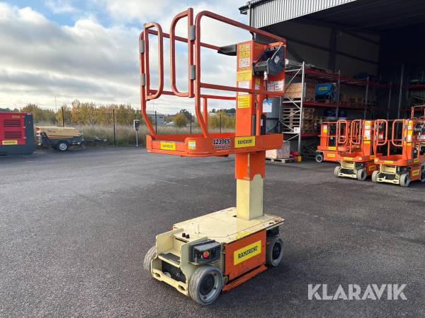 Pelarlift JLG 1230 ES