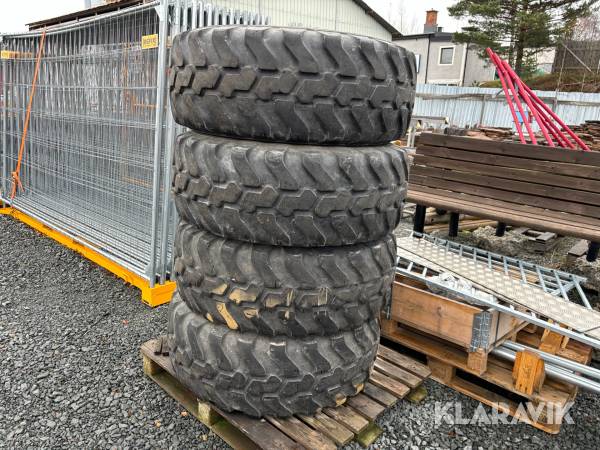 Entreprenaddäck Mitas 405/70R20 4st