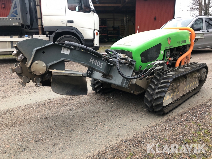 Bandmaskin med gräsaggregat, sly och stubbfräs Green Climber MDB LV 500