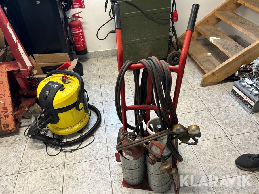 Kärra med gassvetsutrustning