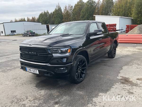 Pickup Dodge RAM 1500 Laramie night edition