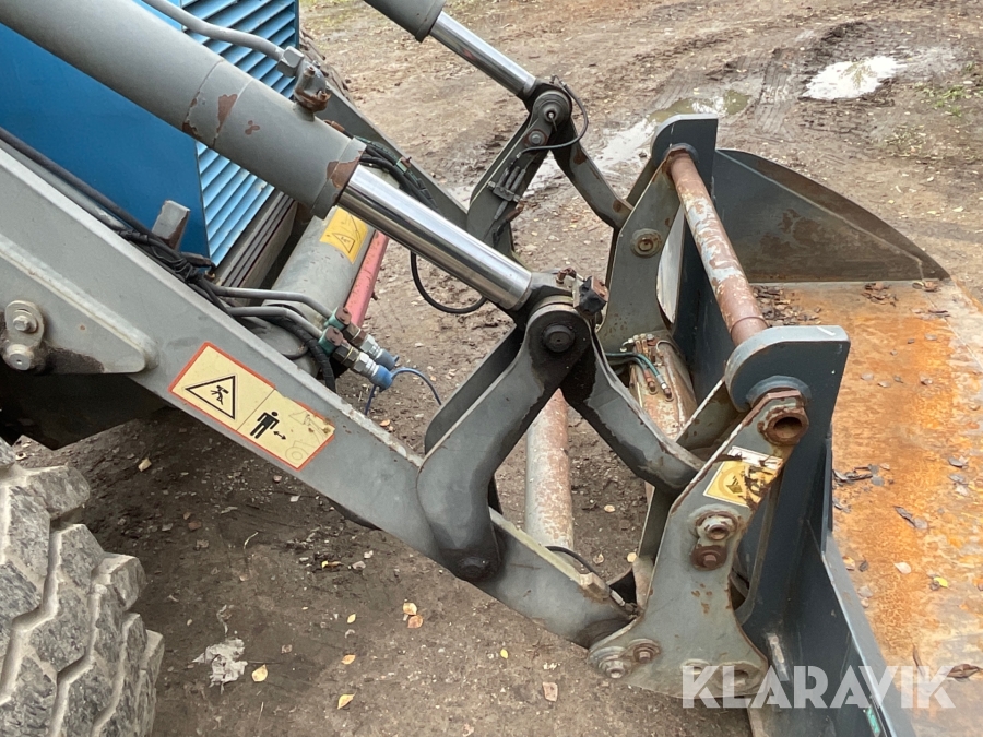 Grävlastare Lännen 740