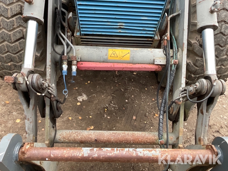 Grävlastare Lännen 740