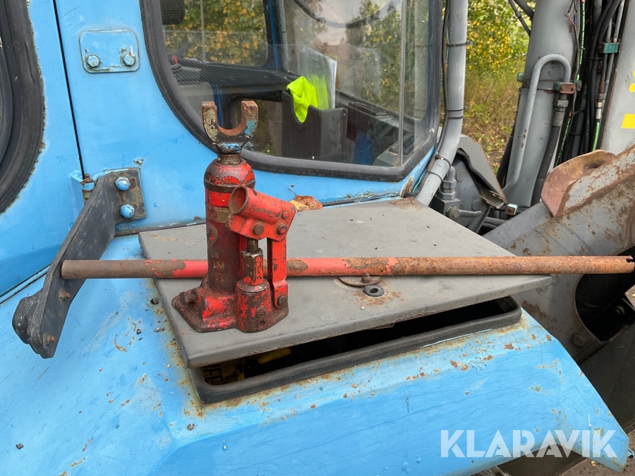 Grävlastare Lännen 740