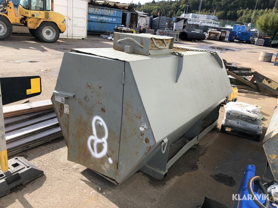Dieseltank 2000 liter med tankmätare