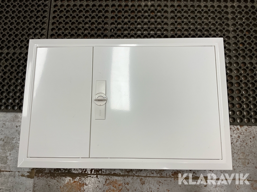 Elcentral Hager FWU33S infälld