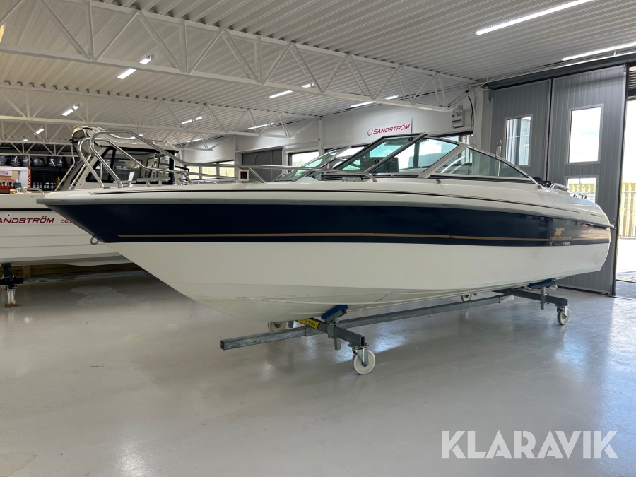 Båt Yamarin 5820