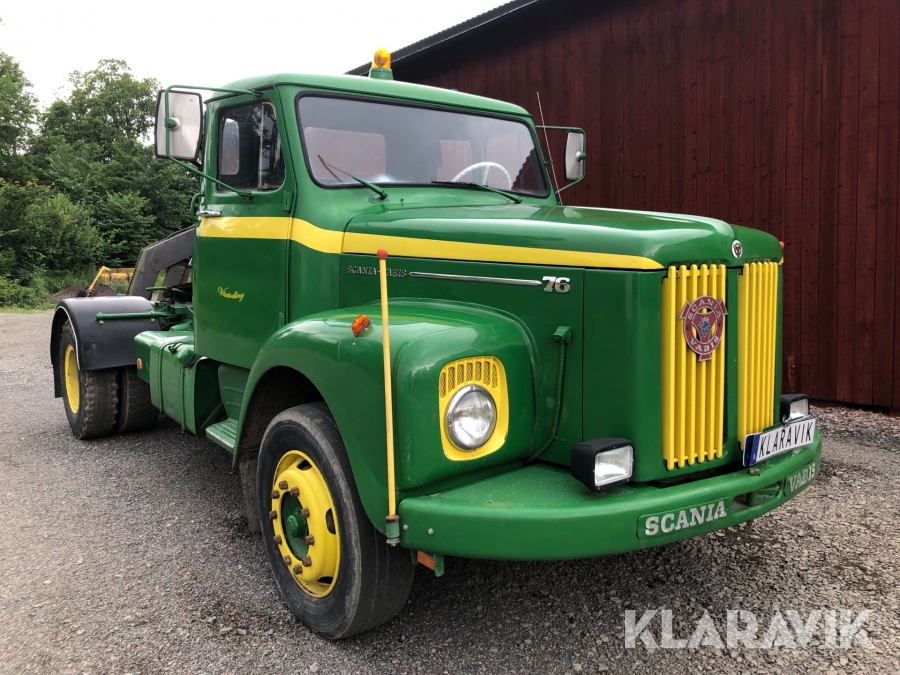 Trailerdragare A-traktor Scania-Vabis 76 med kran