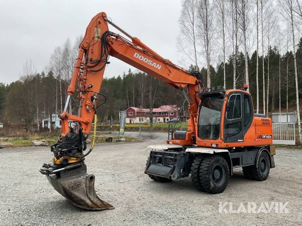 Grävmaskin Doosan DX140W