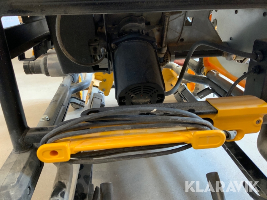 Bordssåg Dewalt DWE7492-QS, Umeå, Klaravik auktioner