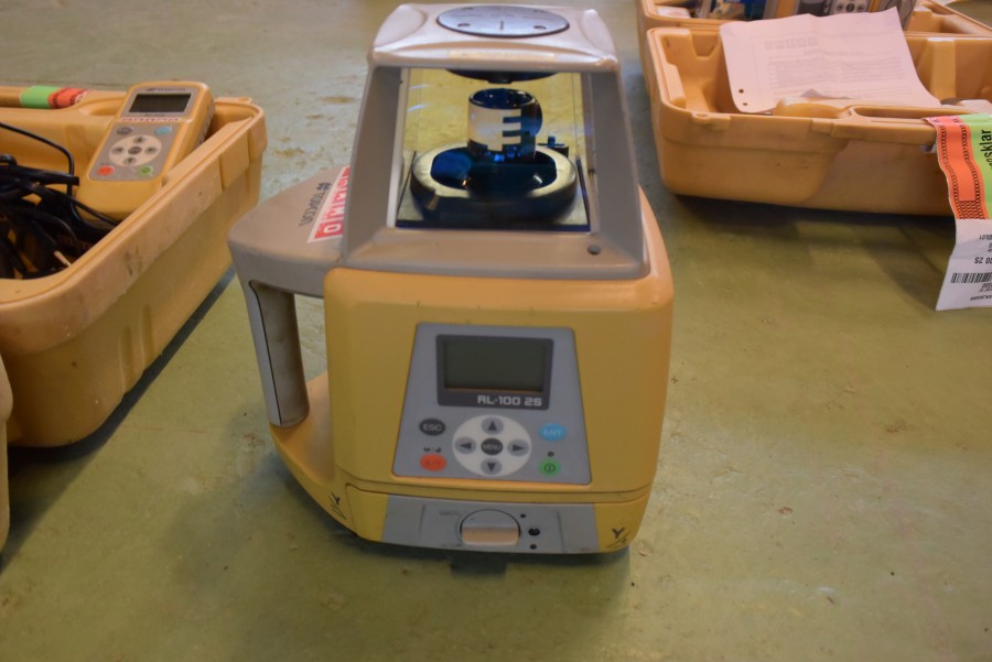 Plan & vertikallaser med fjärrkontroll och mottagare