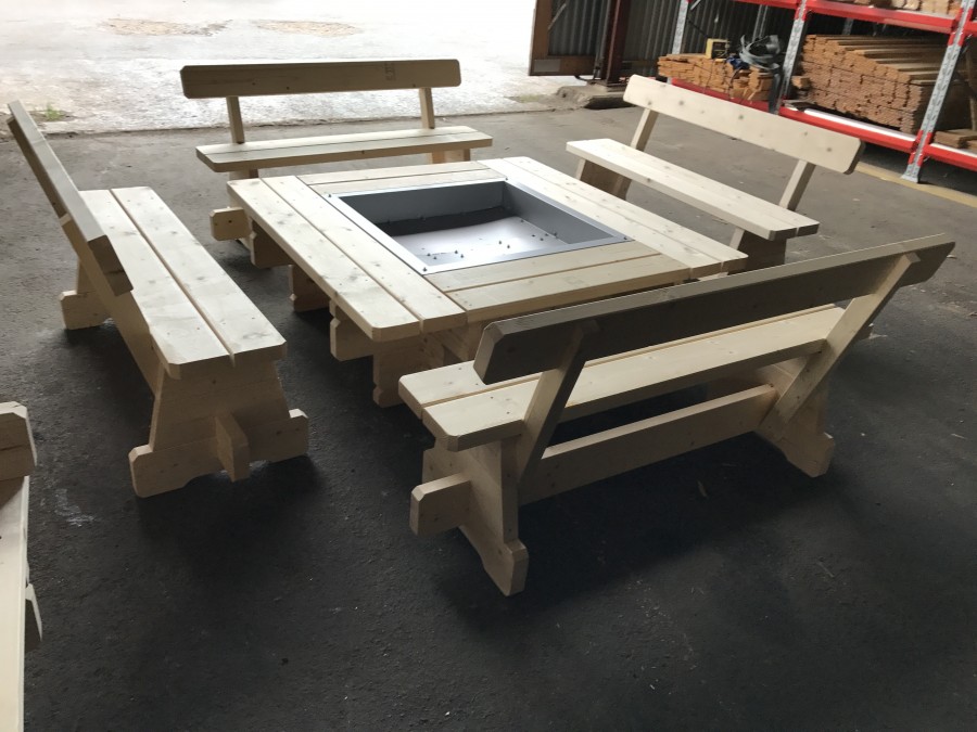 Grillstad m 4st Bänkar