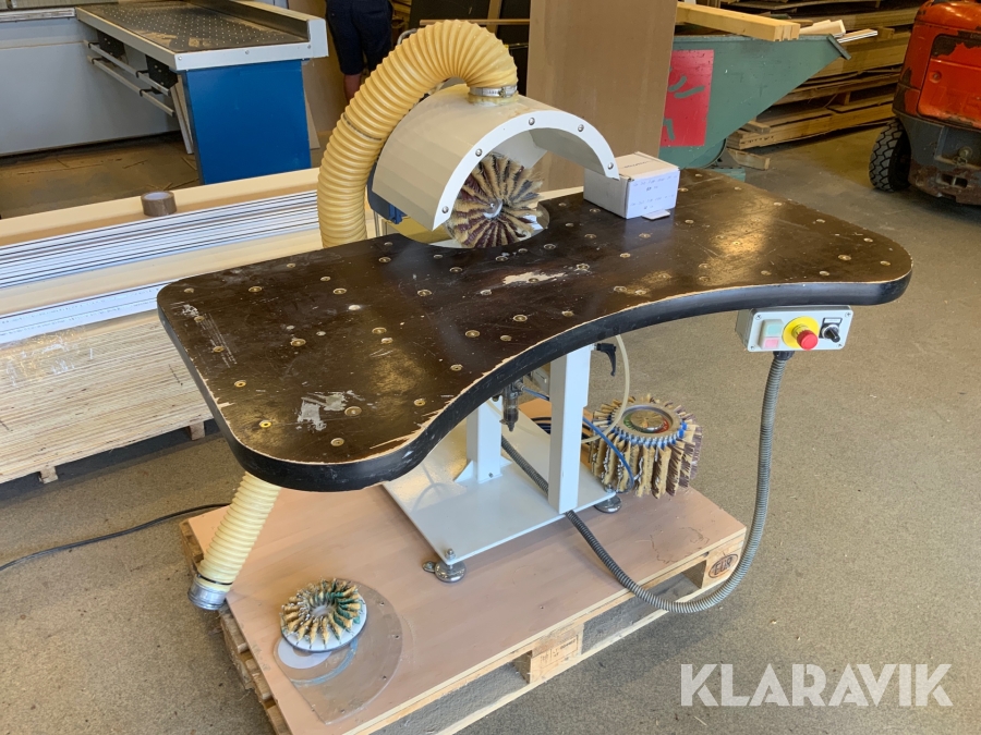 Fladderputs vertikal med luftbord Bila