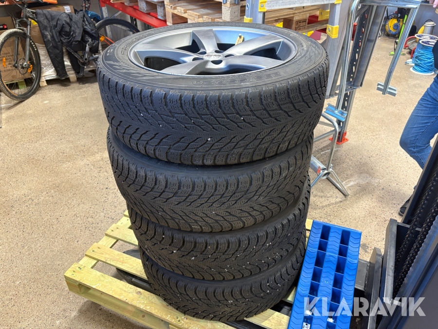 Vinterhjul 235/55 R20