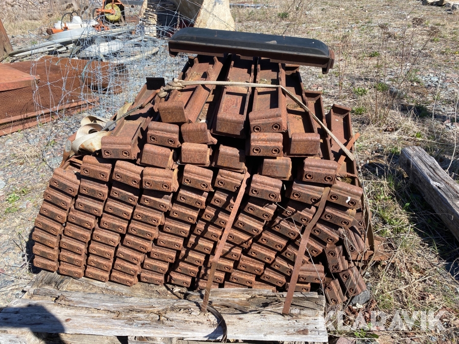 Rubber track 600 larver