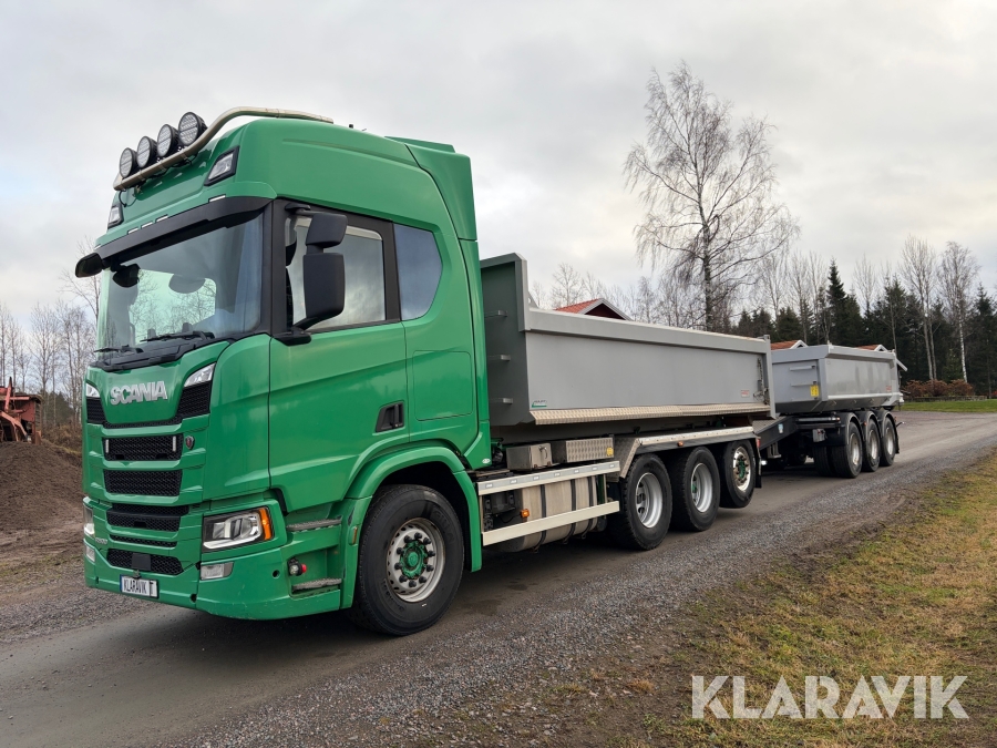Ekipage Lastväxlare Scania R500 8x4 12.7 3-axlad tippkärra med hardoxflak 15 m3
