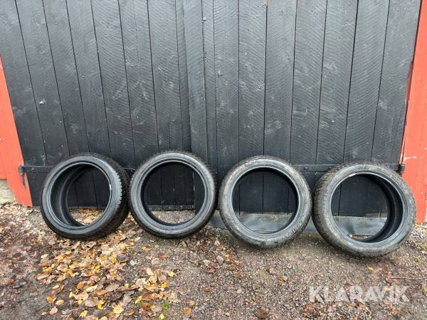 Dubbfria vinterdäck Good Year Ultra grip 255/45R19 4 st