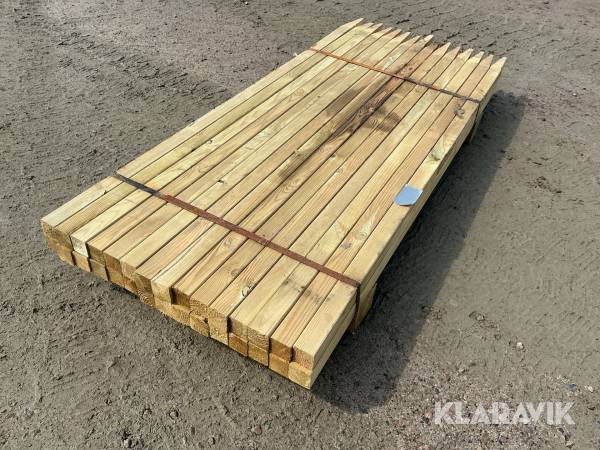 Stängselstolpar