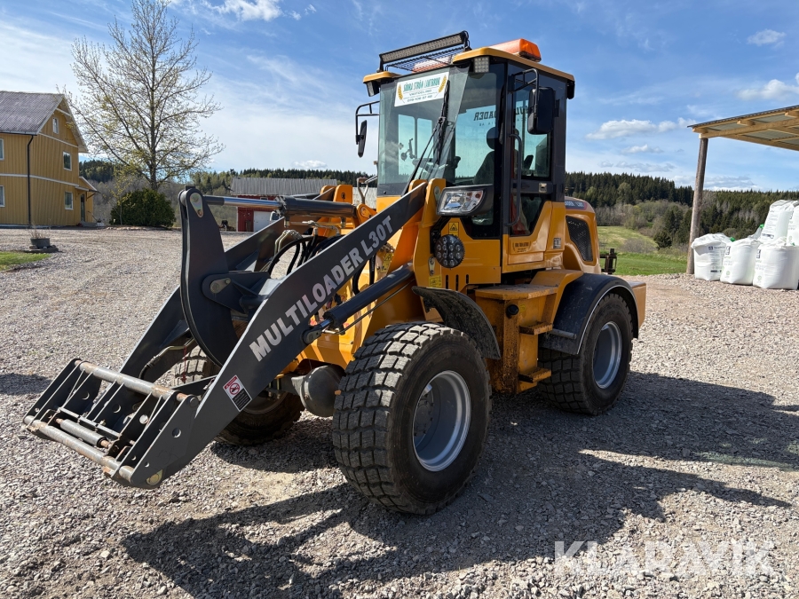Hjullastare Multiloader L30T
