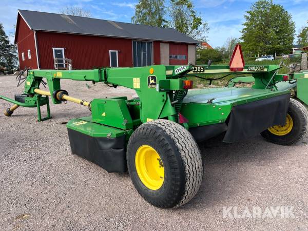 Slåtterkross John Deere 1365
