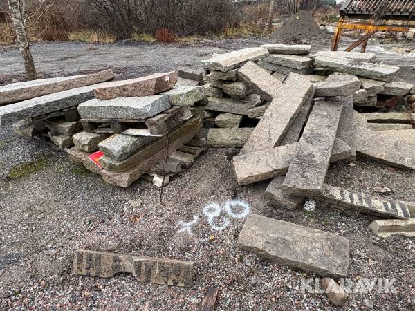 Kantsten i granit ca 80st