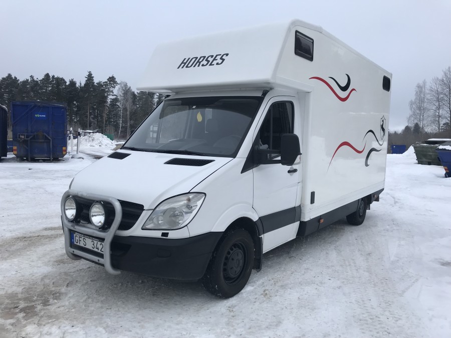 Hästlastbil / Hästtransport 
