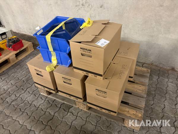 Plastlådor