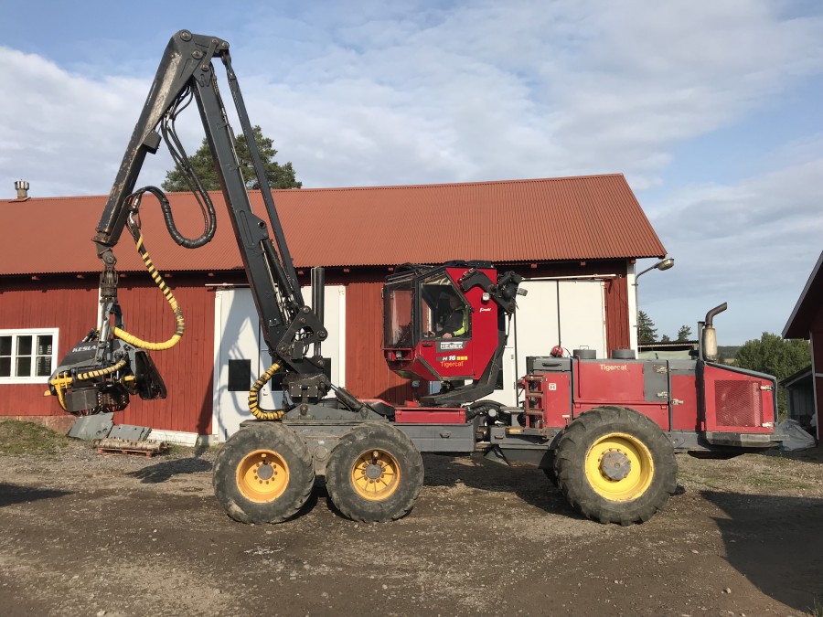 Skördare (Skogsmaskin)