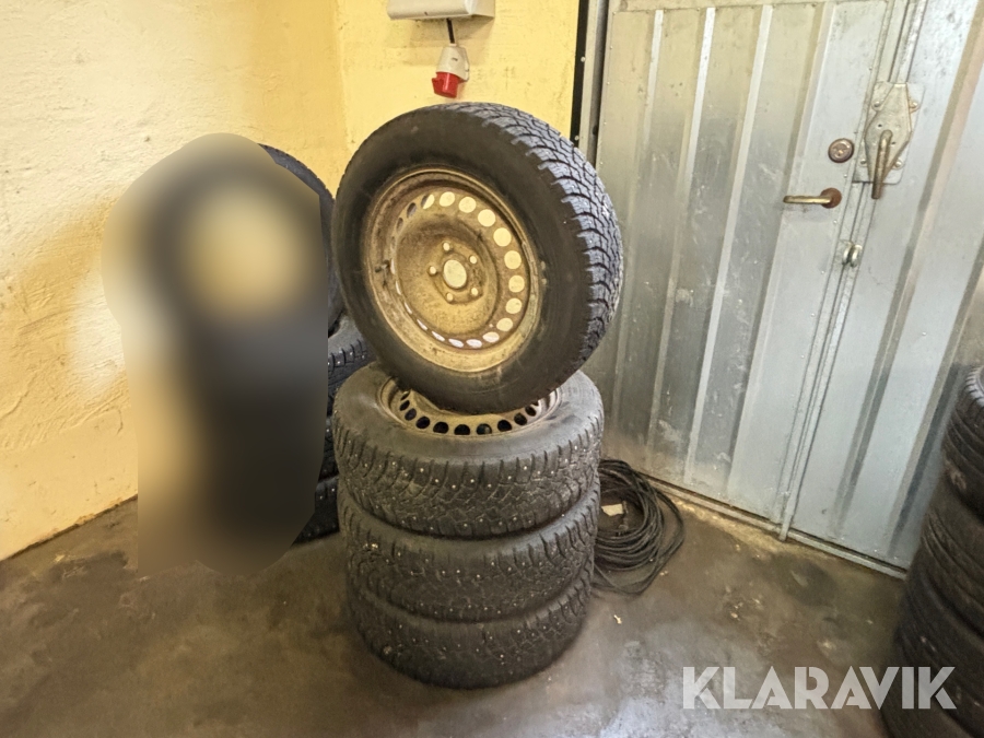 Däck med fälg Fighter 195/65R15 4st