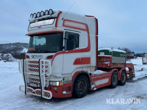 Dragbil Scania R730 6x4 V8